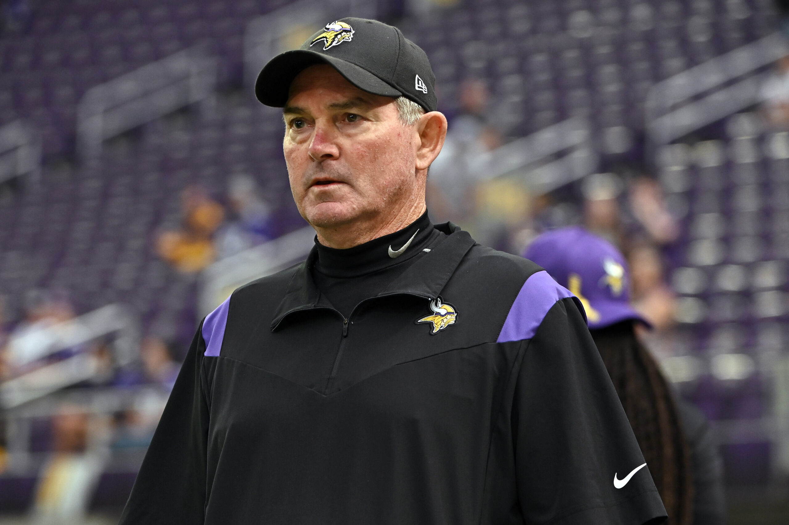 MINNEAPOLIS, MINNESOTA - OCTOBER 03: Head coach Mike Zimmer of the Minnesota Vikings takes the field before the game against the Cleveland Browns at U.S. Bank Stadium on October 03, 2021 in Minneapolis, Minnesota. (Photo by Stephen Maturen/Getty Images)